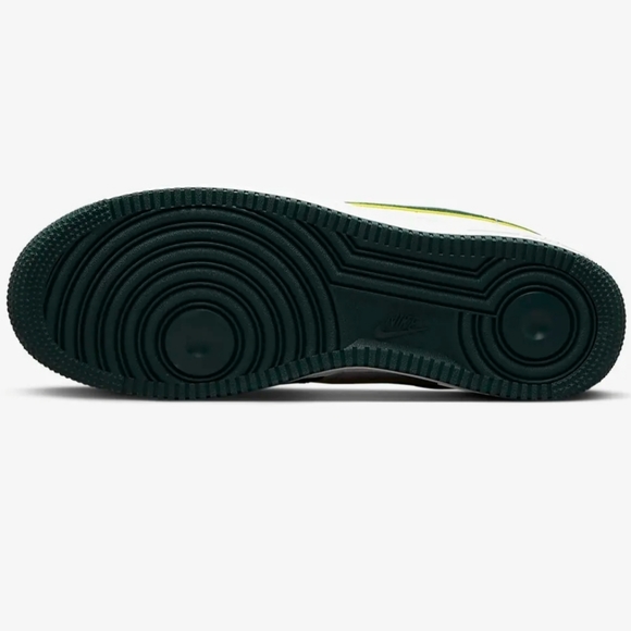 NIKE AIR FORCE 1 '07 LV8 LOW 💚NOBEL GREEN💚PURE CLASSICLOOK - Picture 7 of 9